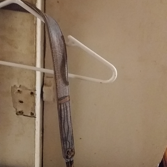 JANE YOO PURSE in mint condition. Never been used. - Picture 4 of 6